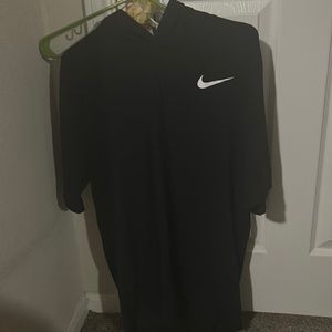 Nike short sleeved Tshirt hoodie